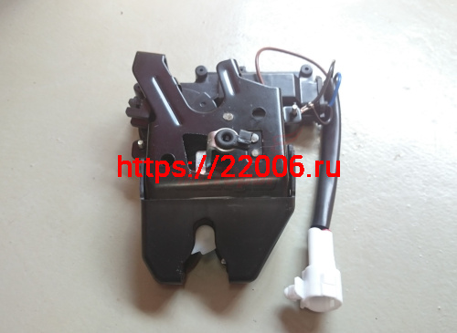 Замок крышки багажника EMGRAND (1068002167) Замок крышки багажника EMGRAND (1068002167)